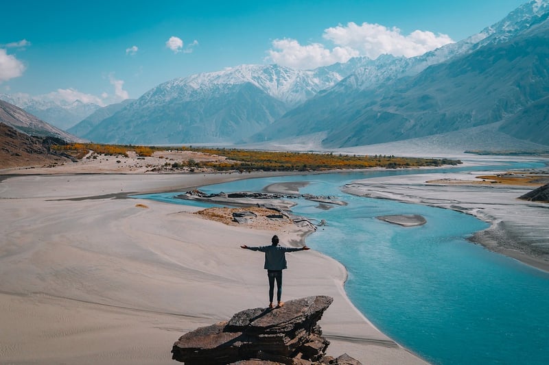Time Adventurer Max Johnson